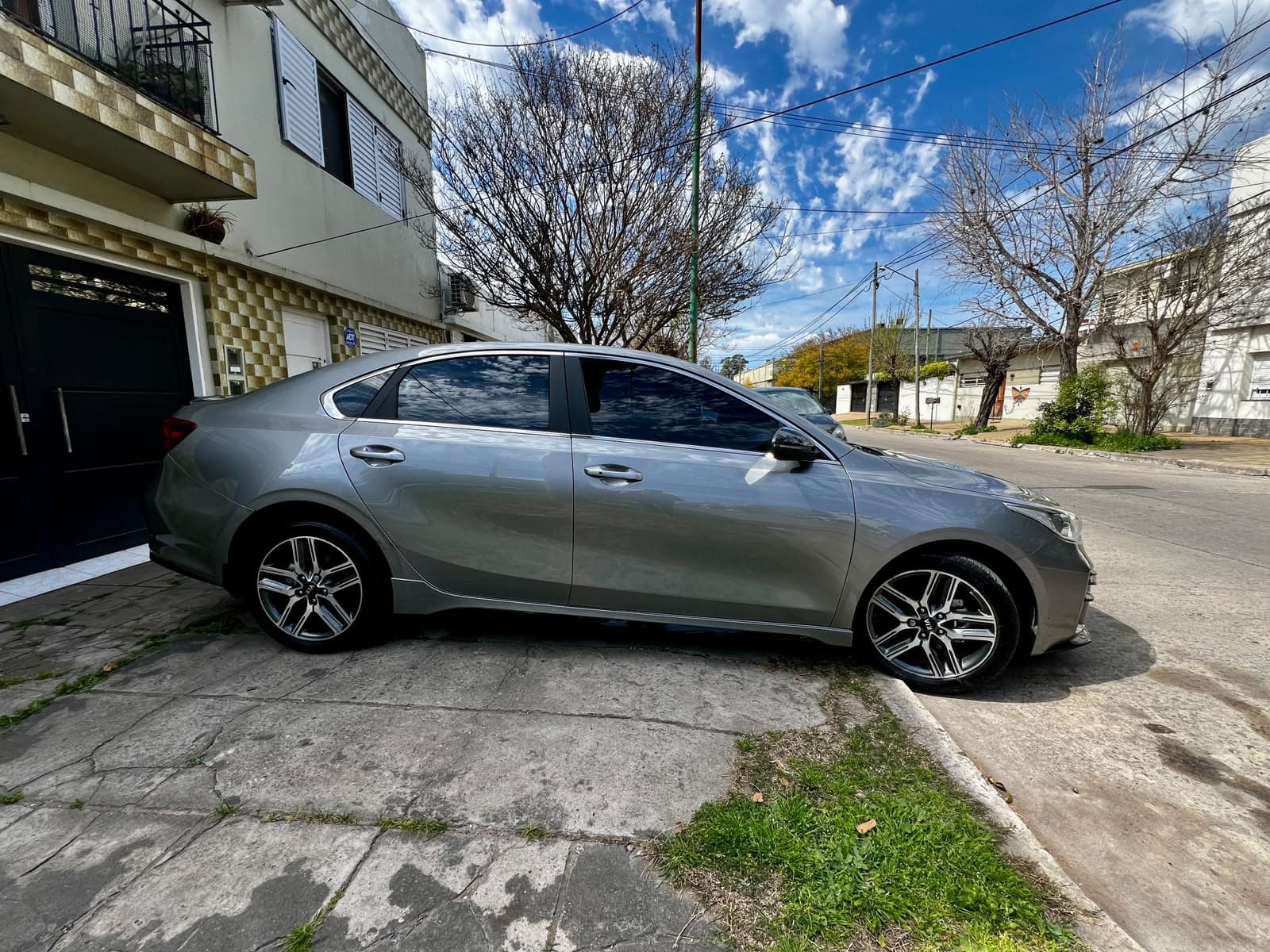 Kia Cerato SX 2.0 AT6 GT Line - foto 9