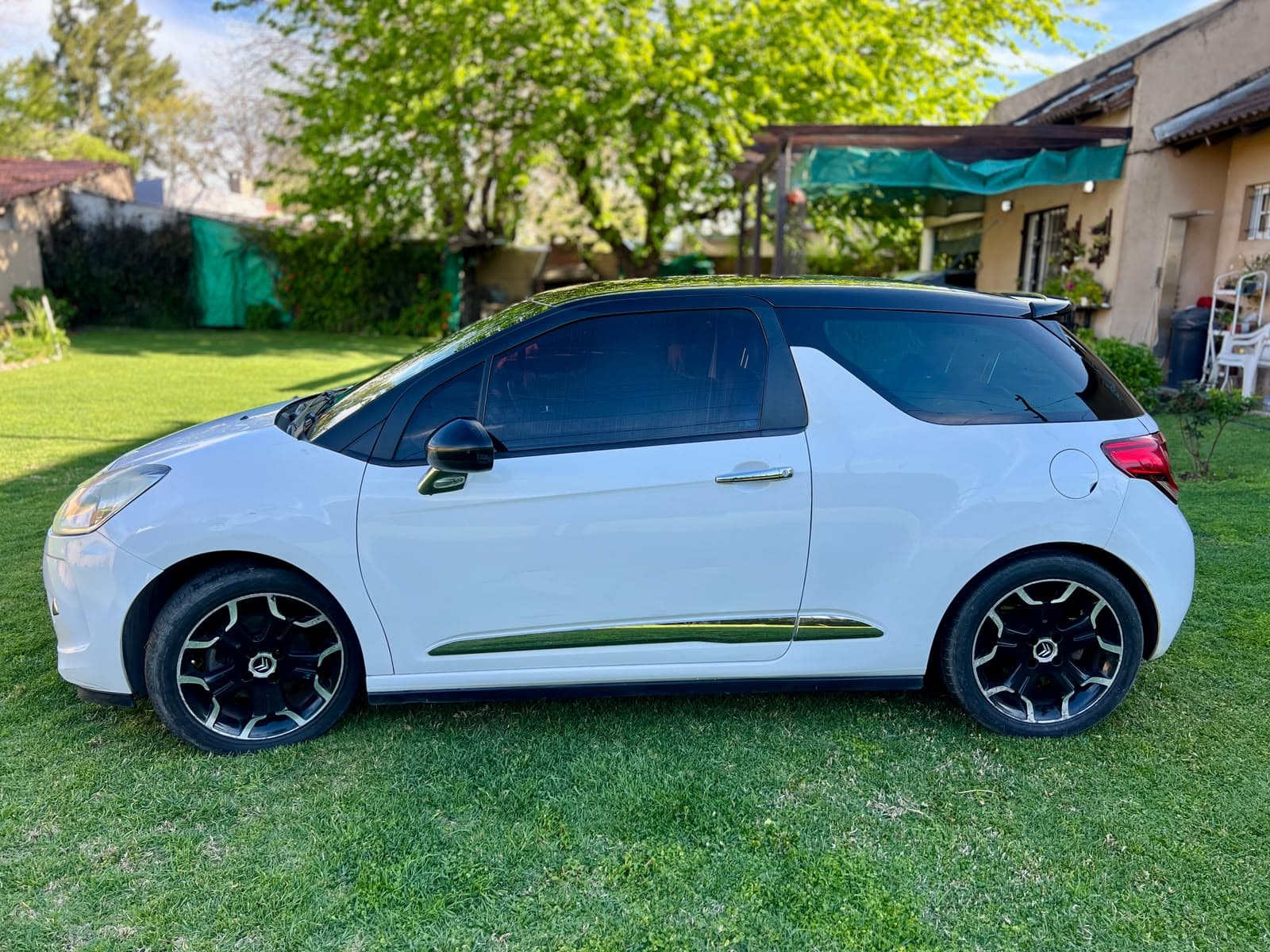 Citroën DS3 1.6 Turbo Sport - foto 3