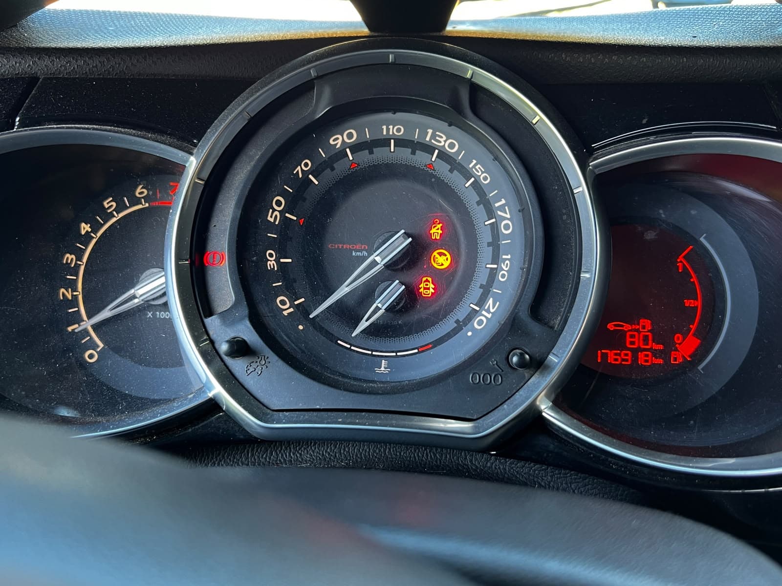 Citroën DS3 1.6 Turbo Sport - foto 6