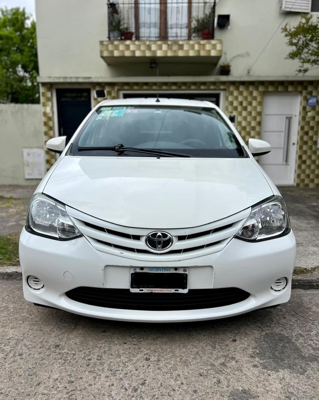 Toyota Etios XS 1.5 - foto 2