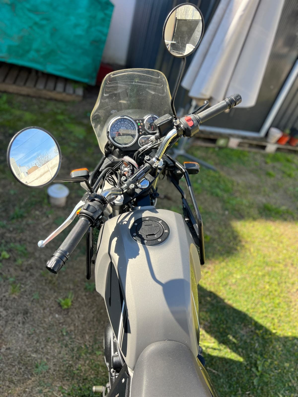 Royal Enfield Himalayan 411 - foto 7