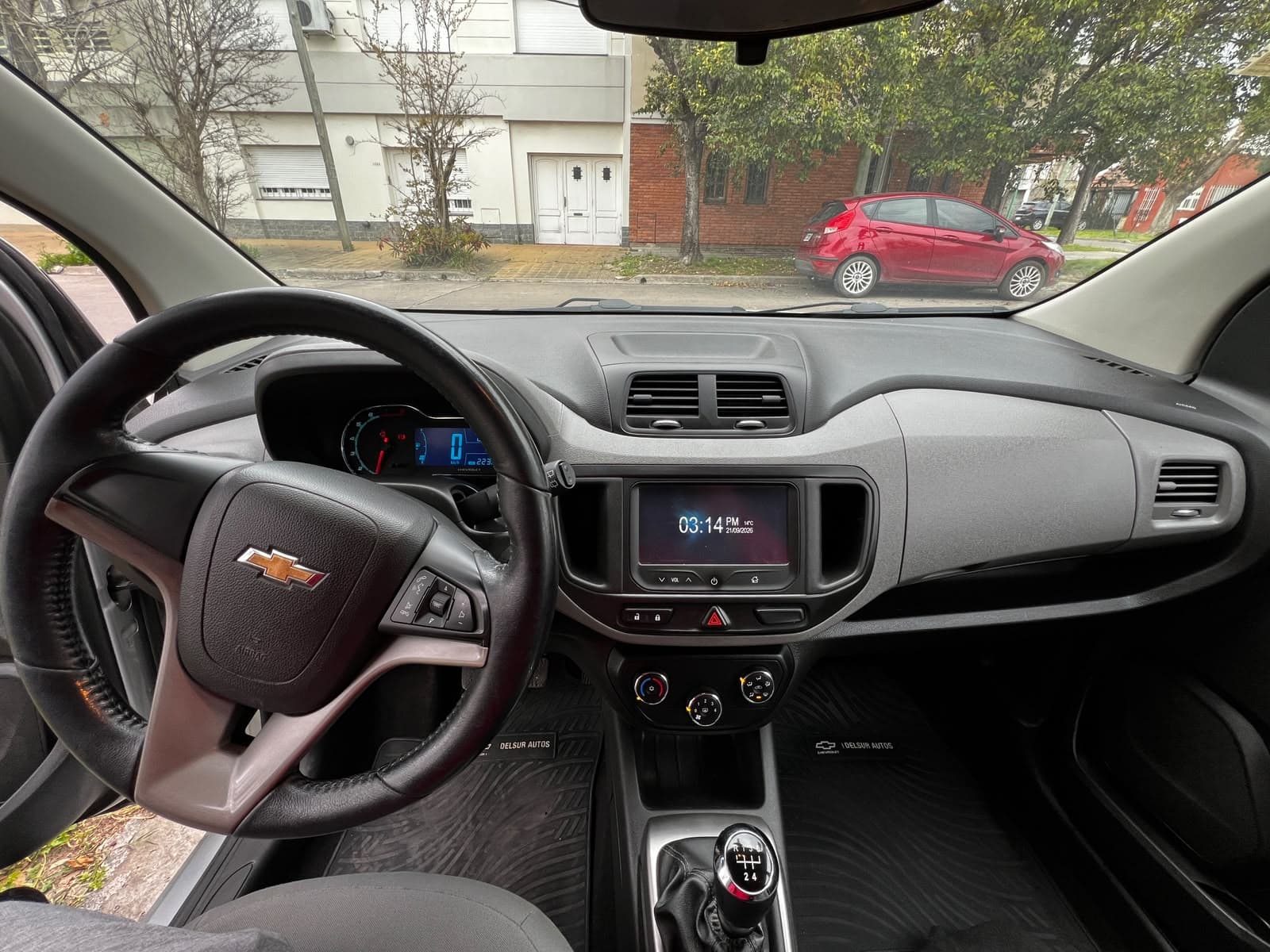 Chevrolet Spin LTZ 1.8 7 Asientos - foto 6